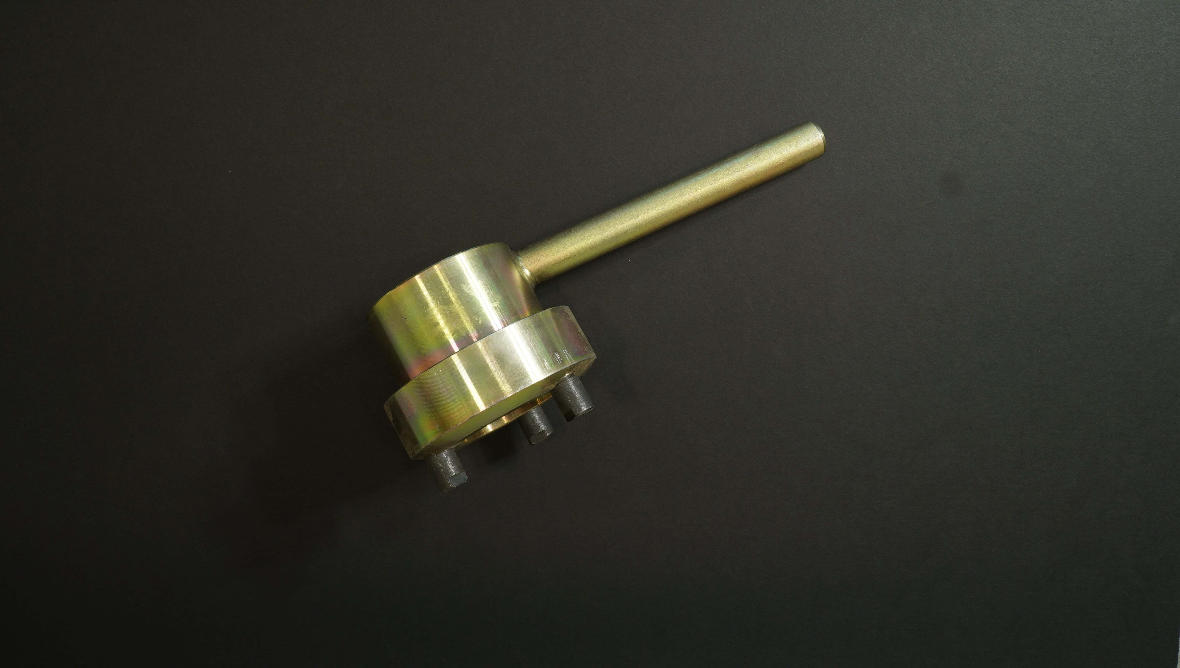 Mercedes Crankshaft Pulley Counterholds Tool - CTA Manufacturing 7270